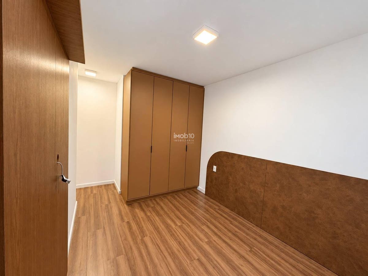 APARTAMENTO NOVO COM 2 QUARTOS SEMI MOBILIADO PARA ALUGUEL NO EDIFÍCIO ROYAL LEGACY EM FOZ DO IGUAÇU - PR