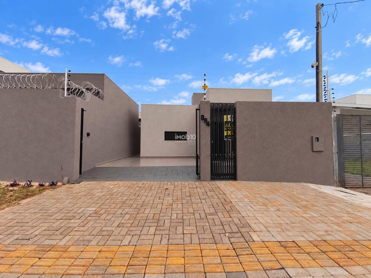 CASA PARA ALUGAR NOVA COM 2 QUARTOS NO LOTEAMENTO BÉRGAMO - FOZ DO IGUAÇU - PR