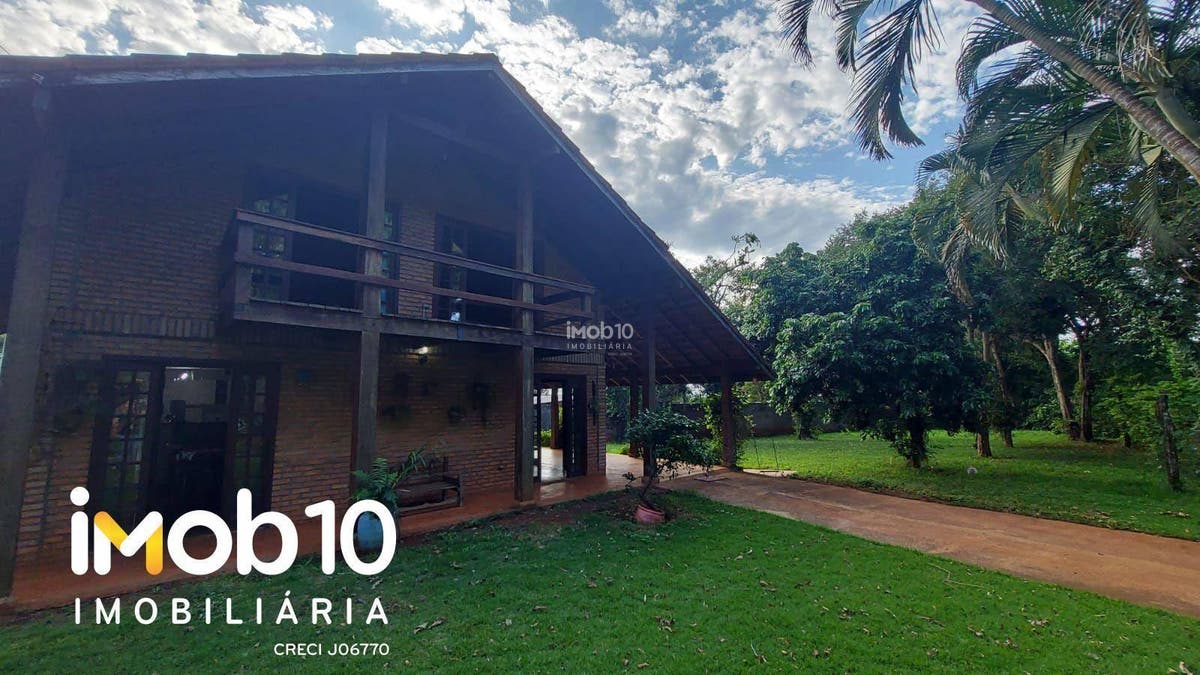 Chacara com Casa Terrea e 1 Sobrado - Jardim Veneza - Foz do Iguaçu/Pr
