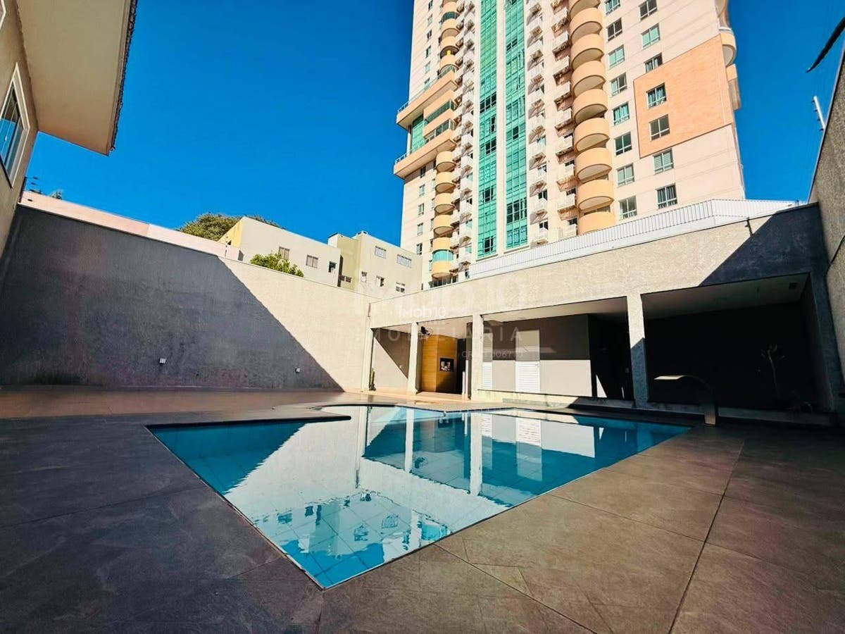 SOBRADO PARA ALUGAR ( VALOR R$ 7.500,00) COM 3 QUARTOS JARDIM POLO CENTRO FOZ DO IGUAÇU - PR