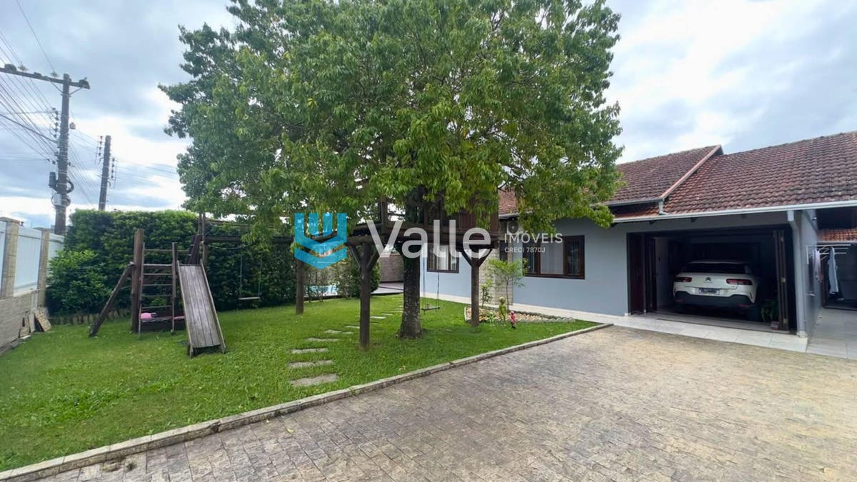 Casa com 4 quartos, Laranjeiras - Rio do Sul - Casa em Laranjeiras, Rio do Sul - à venda - VALLE IMÓVEIS