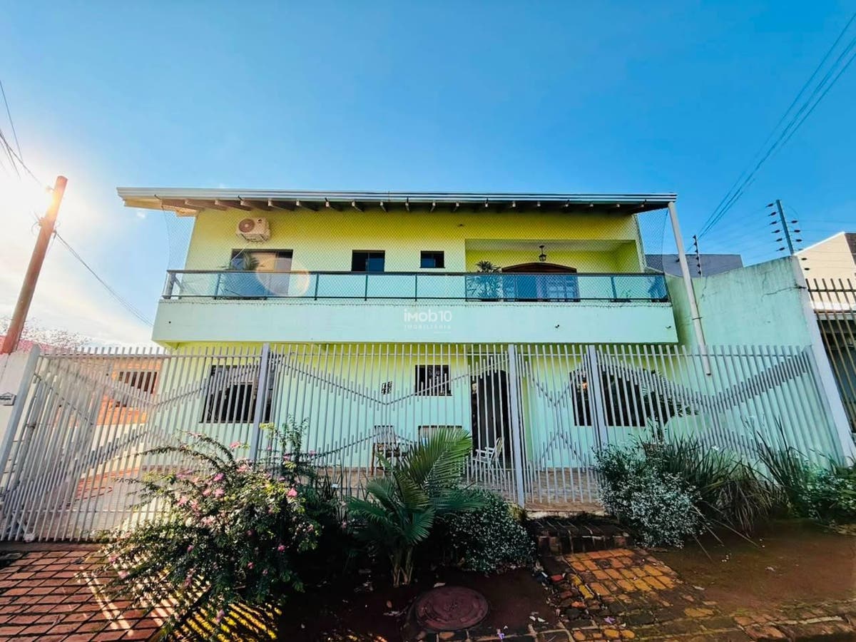 SOBRADO À VENDA BAIRRO JARDIM CURITIBANO - FOZ DO IGUAÇU