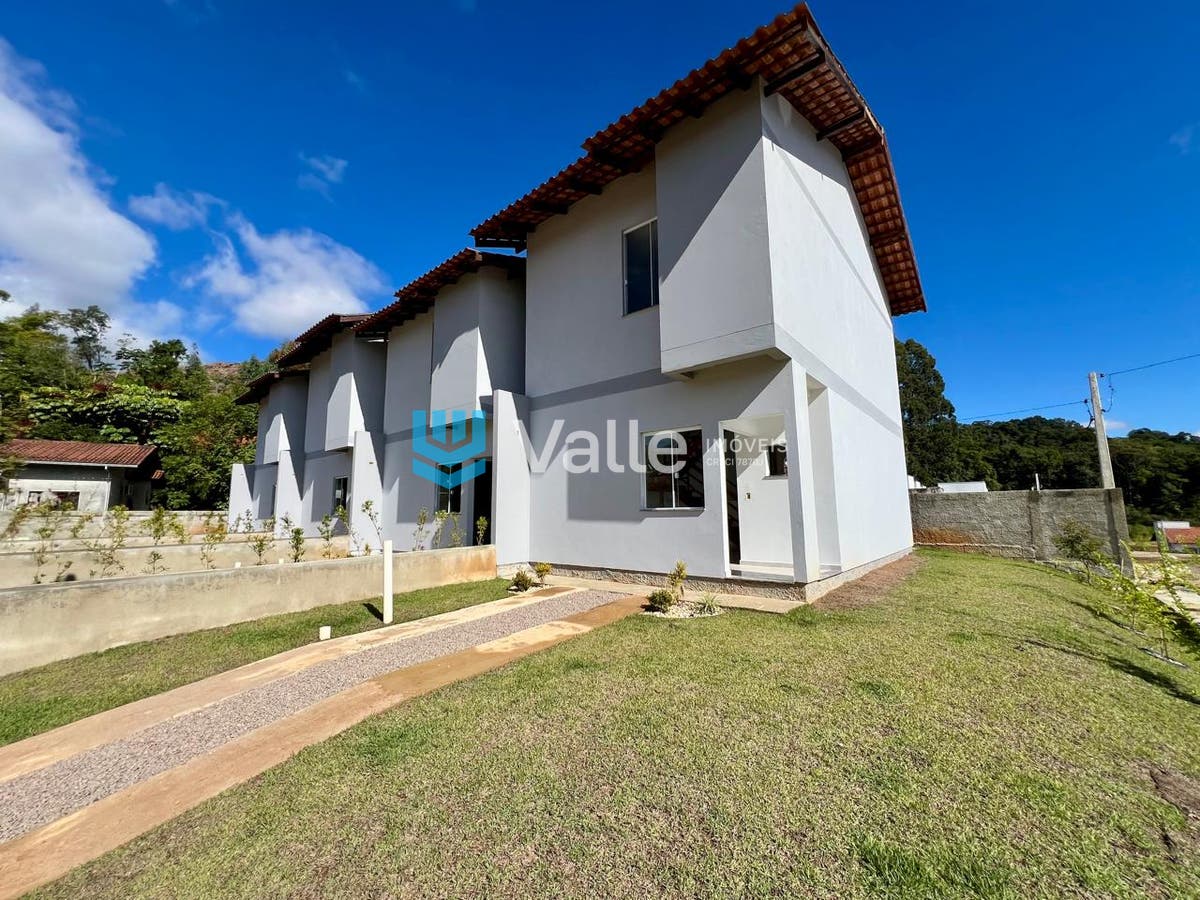 Sobrado com 3 Quartos, Bremer - Rio do Sul - Sobrado/Geminada em Bremer, Rio do Sul - à venda - VALLE IMÓVEIS