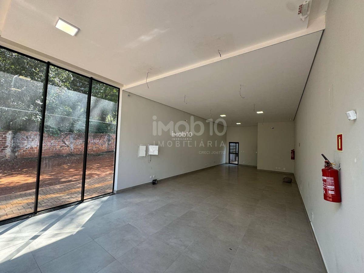 SALA COMERCIAL PARA ALUGAR (R$3.500,00) COM ESTACIONAMENTO CENTRO DE FOZ DO IGUAÇU - PR