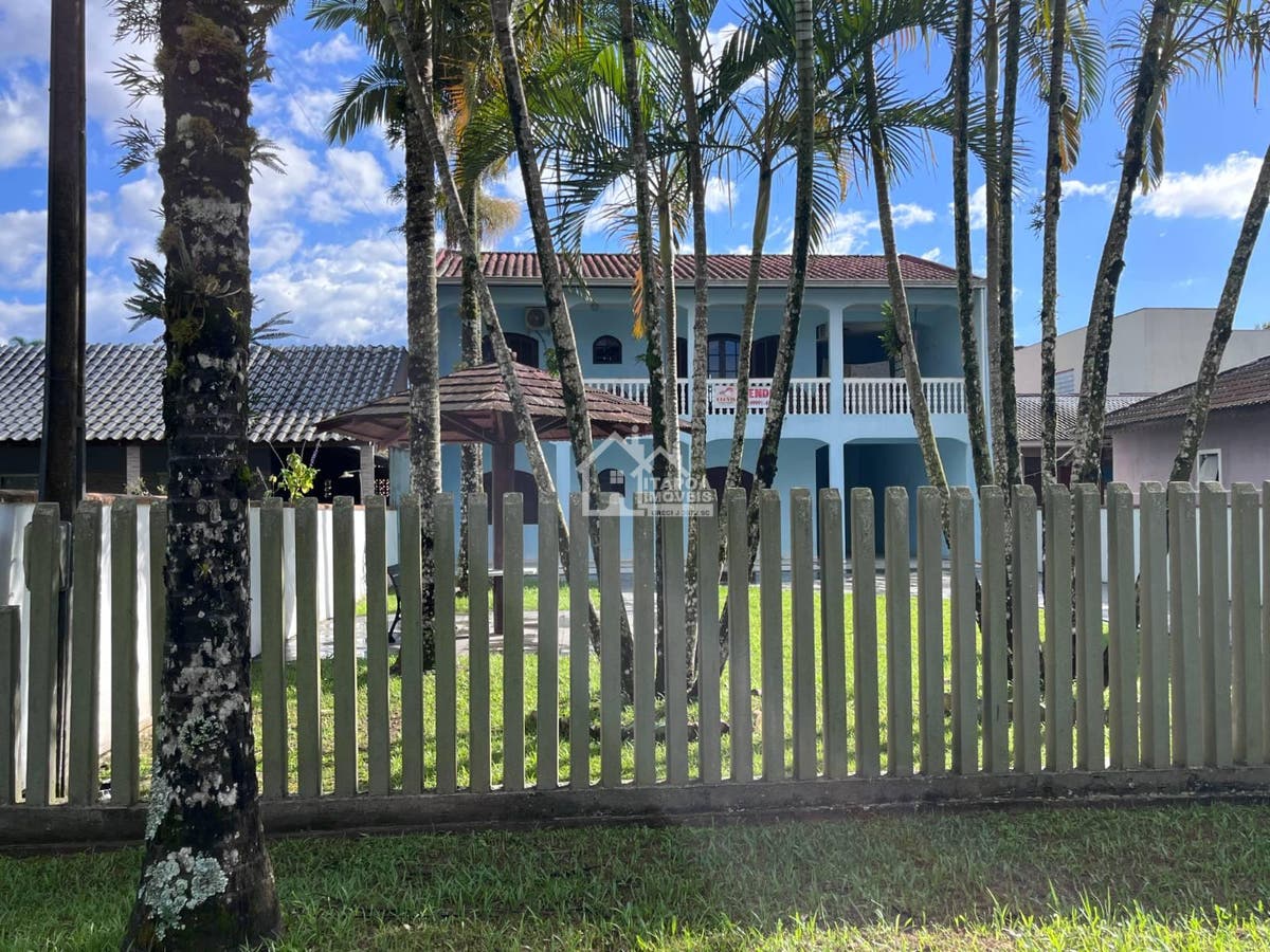 Sobrado, 6 quartos, 240 m² - Foto 2