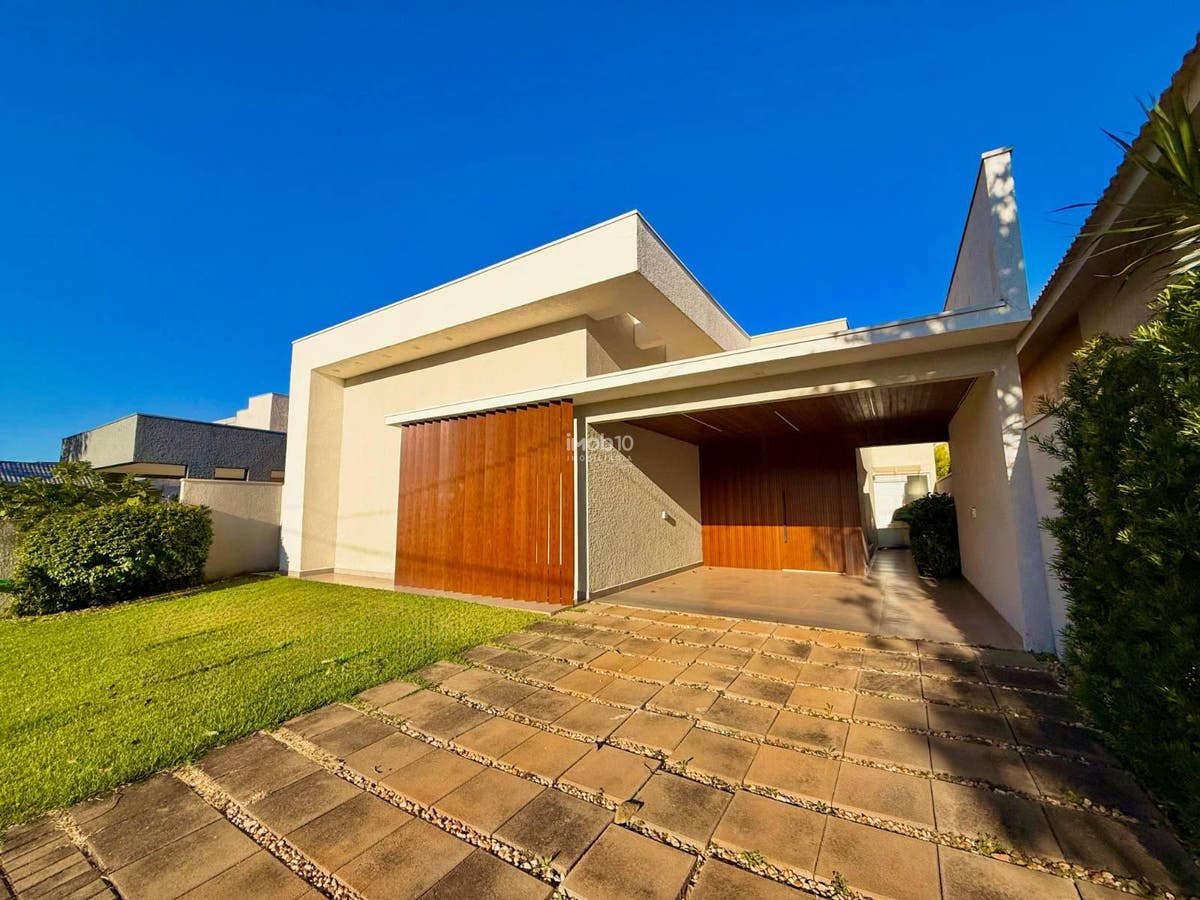 CASA COM 1 SUÍTE E 2 DEMI SUÍTES PARA VENDA NO CONDOMÍNIO VILLA CONSCIENTIA FOZ DO IGUAÇU - PR