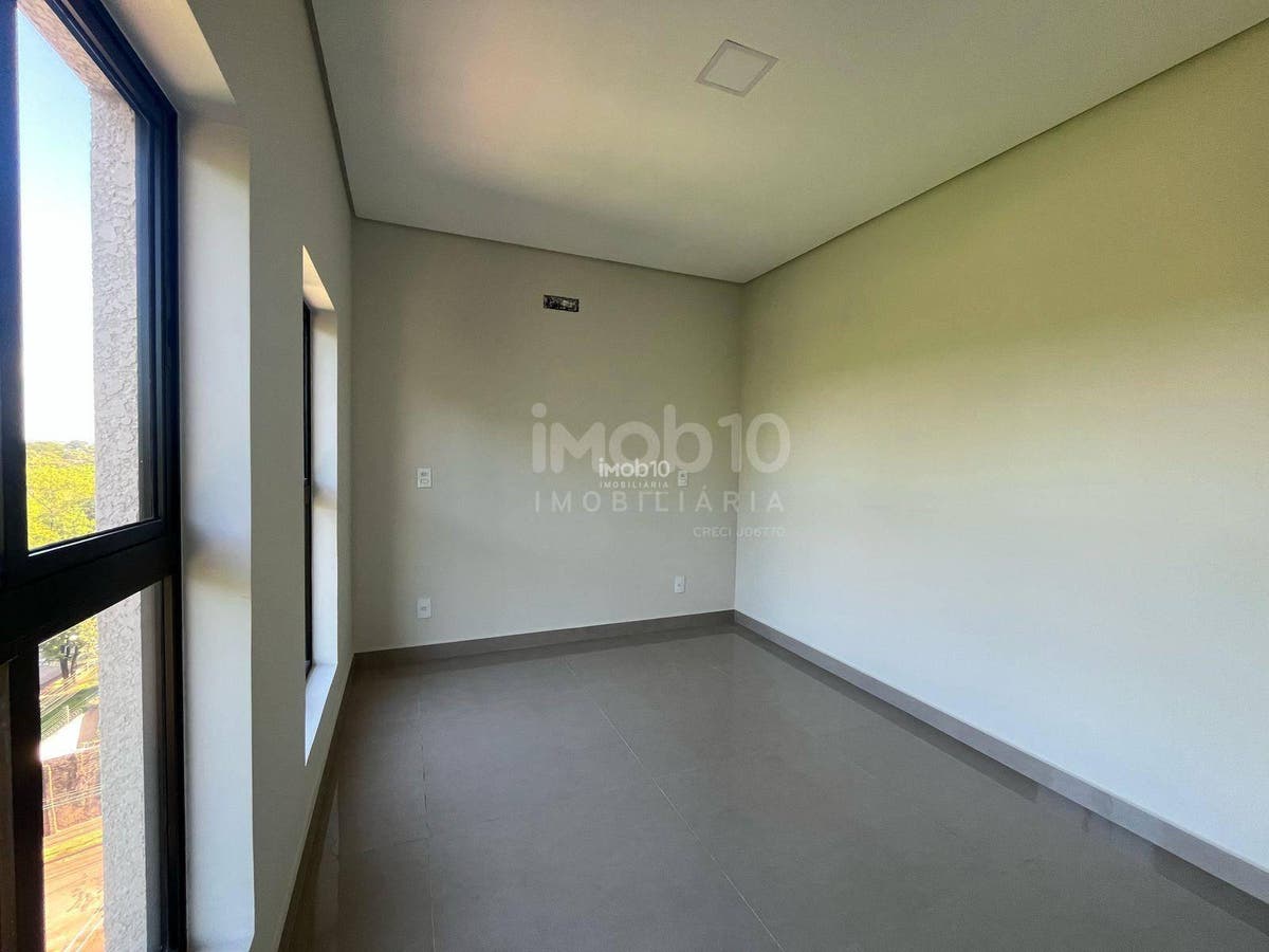 EDIFÍCIO FORTALEZA - APARTAMENTO COM 2 QUARTOS A VENDA NO JARDIM LARANJEIRAS EM FOZ DO IGUAÇU/PR