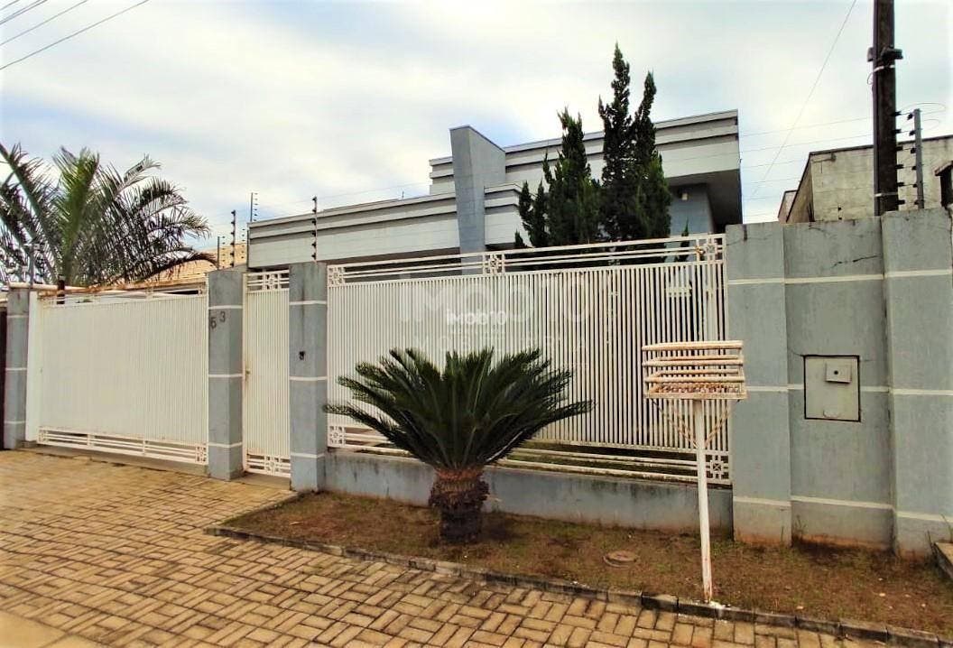 CASA TÉRREA COM 3 QUARTOS À VENDA NO JARDIM LANCASTER - FOZ DO IGUAÇU/PR