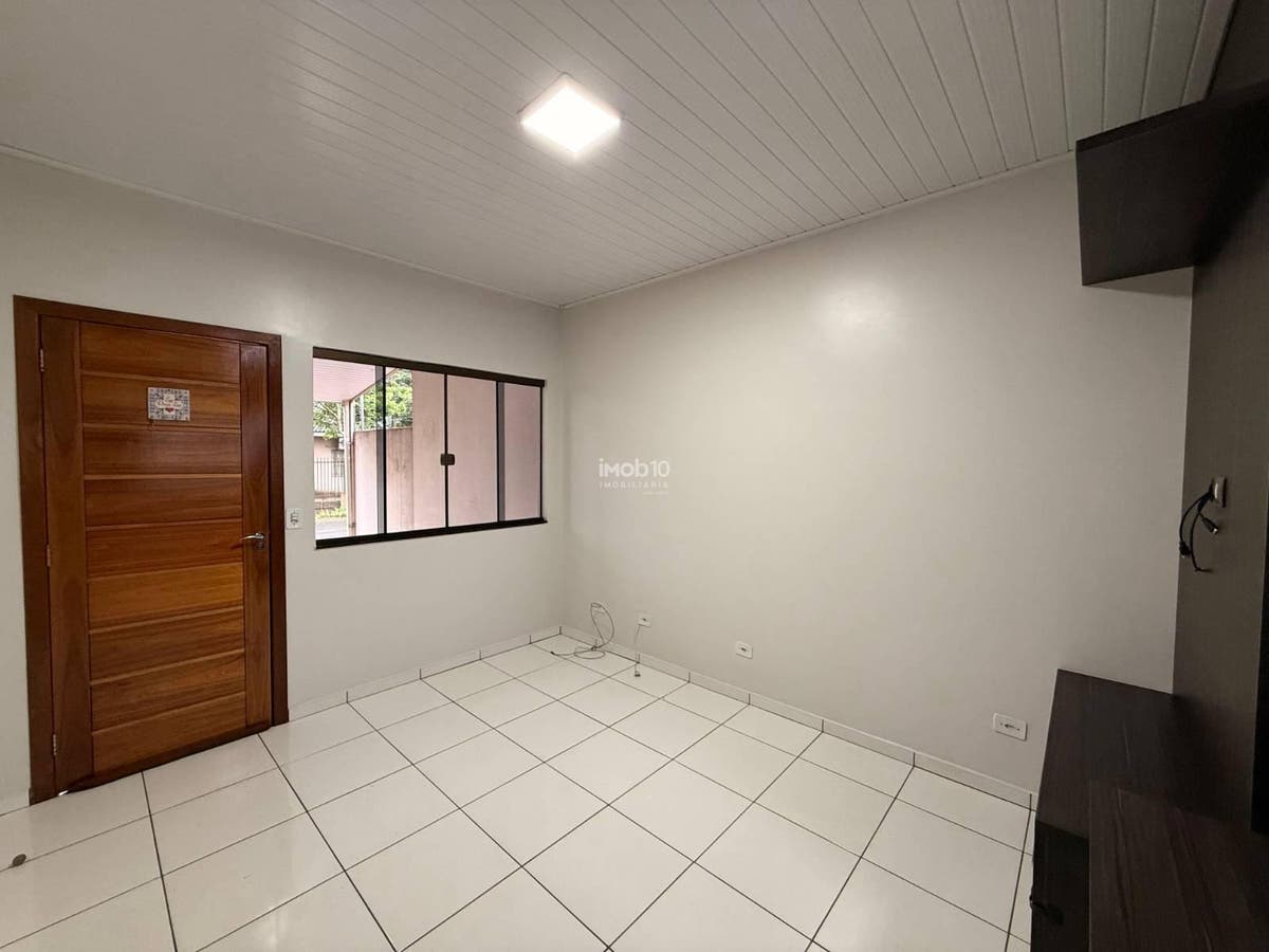 CASA A VENDA TERREA JARDIM IPÊ III FOZ DO IGUAÇU - PR