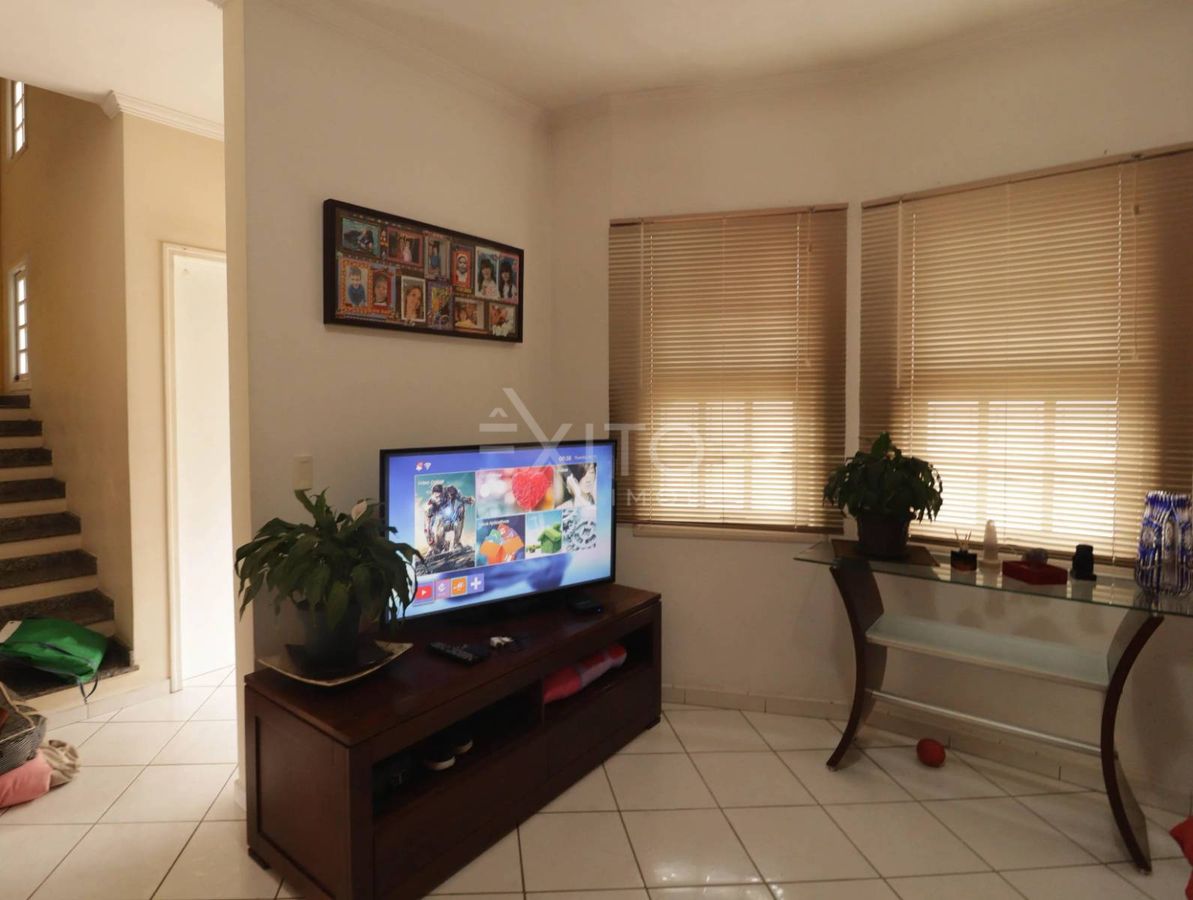 Casa, 4 quartos, 300 m² - Foto 17