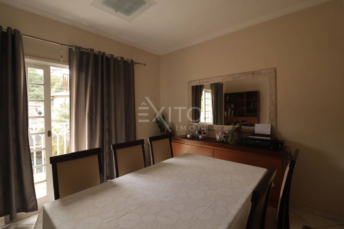 Casa, 4 quartos, 300 m² - Foto 19