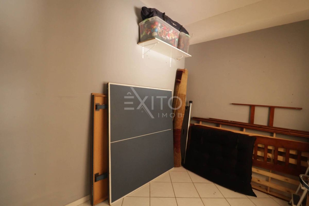 Casa, 4 quartos, 300 m² - Foto 35