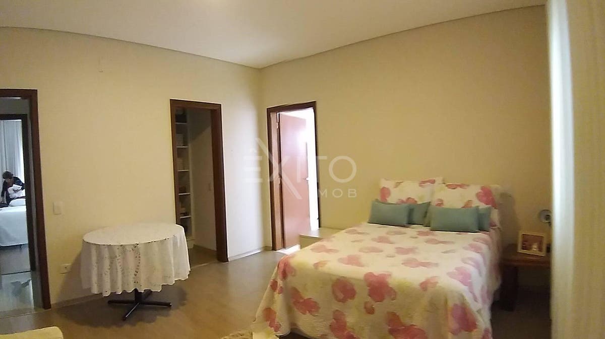Casa, 5 quartos, 452 m² - Foto 58