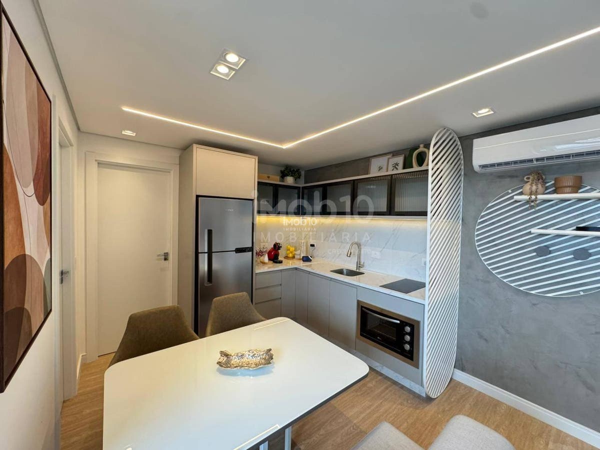 APARTAMENTO COM 2 QUARTOS A VENDA NO EDIFICIO SUNSET NO BAIRRO JARDIM CENTRAL EM FOZ DO IGUAÇU - PR