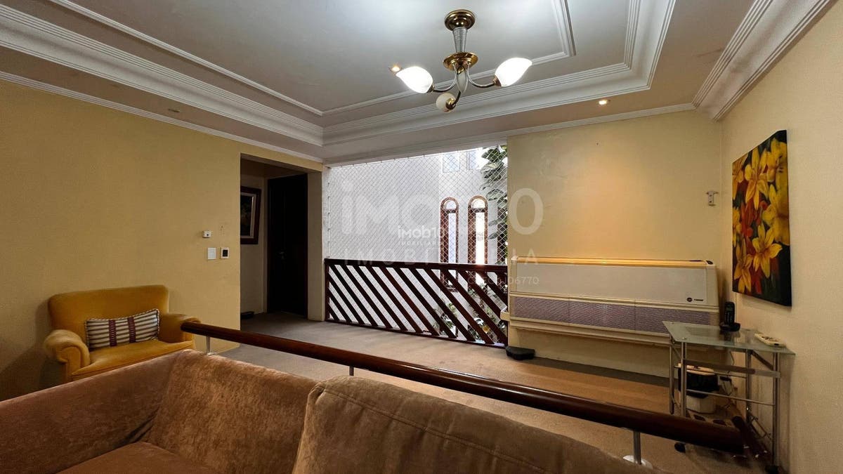 SOBRADO COMERCIAL PARA ALUGUEL (R$20.000,00) OU VENDA NO JARDIM FESTUGATO EM FOZ DO IGUAÇU - PR