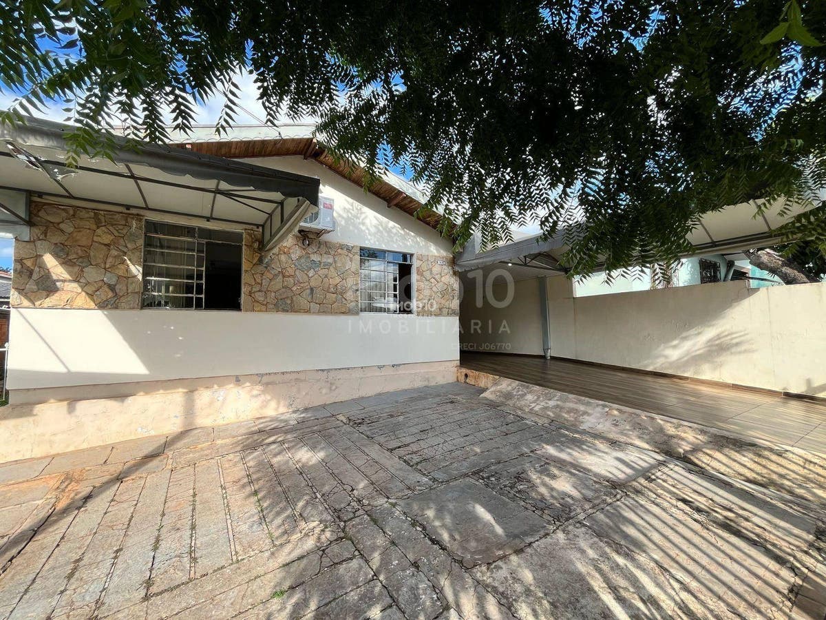 CASA COM 3 QUARTOS À VENDA NO CONJUNTO LIBRA EM FOZ DO IGUAÇU/PR