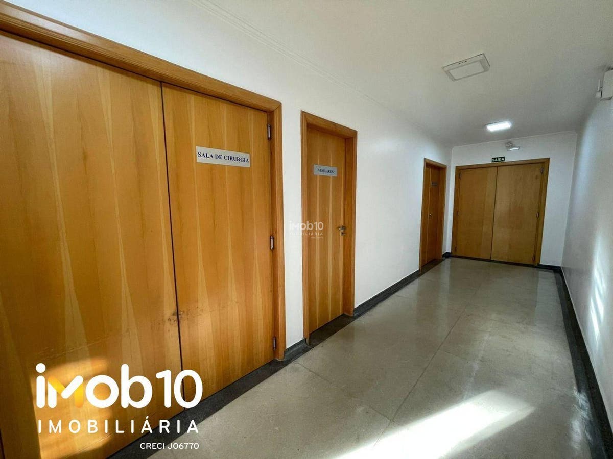 PRÉDIO/CLÍNICA MÉDICA A VENDA NO CENTRO DE FOZ DO IGUAÇU - PR