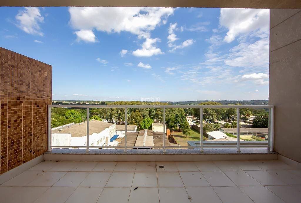 APARTAMENTO COM 2 QUARTOS A VENDA NO EDIFÍCIO OMOIRU NO CENTRO DE FOZ DO IGUAÇU - PR