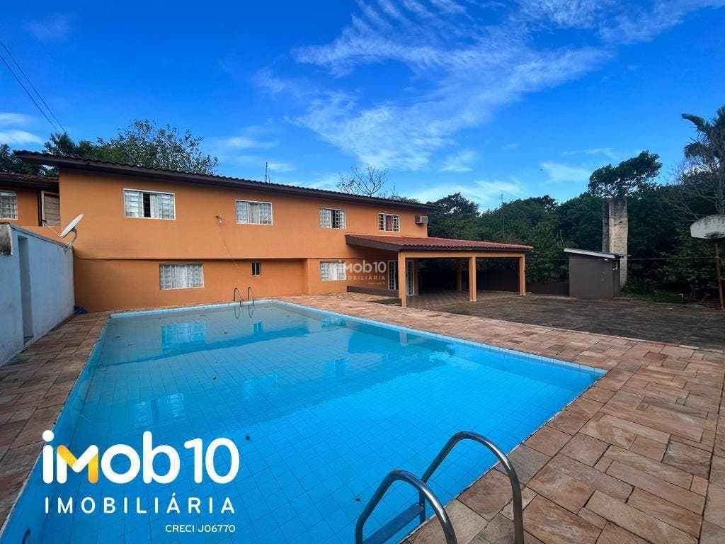 CHÁCARA COM 3 CASAS E PISCINA A VENDA NO BAIRRO JARDIM PORTO BELO EM FOZ DO IGUAÇU - PR