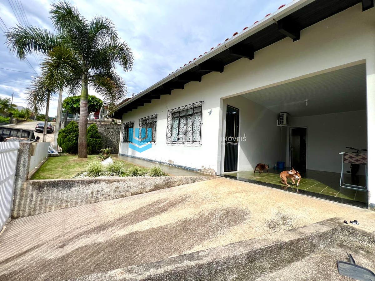 CASA INDIVIDUAL COM TRÊS QUARTOS EM LAURENTINO - Casa em Centro, Laurentino - à venda - VALLE IMÓVEIS