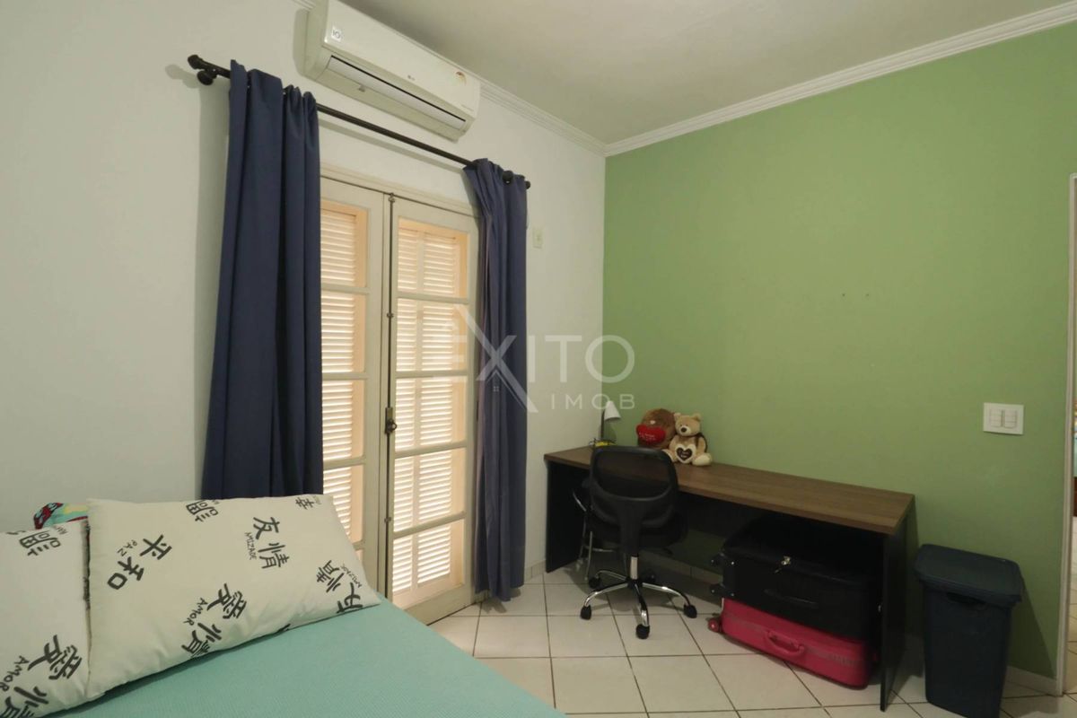 Casa, 4 quartos, 300 m² - Foto 27