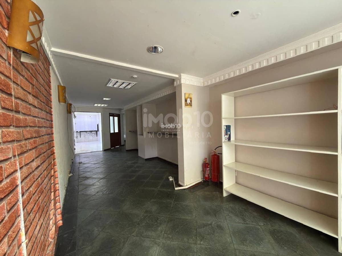 SALA COMERCIAL PARA ALUGAR (R$2.000,00) REGIÃO CENTRAL DE FOZ DO IGUAÇU - PR