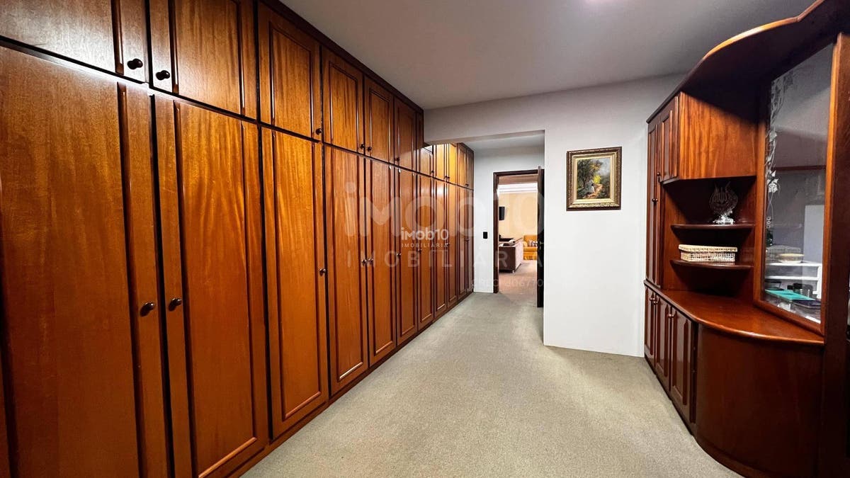 SOBRADO COMERCIAL PARA ALUGUEL (R$20.000,00) OU VENDA NO JARDIM FESTUGATO EM FOZ DO IGUAÇU - PR