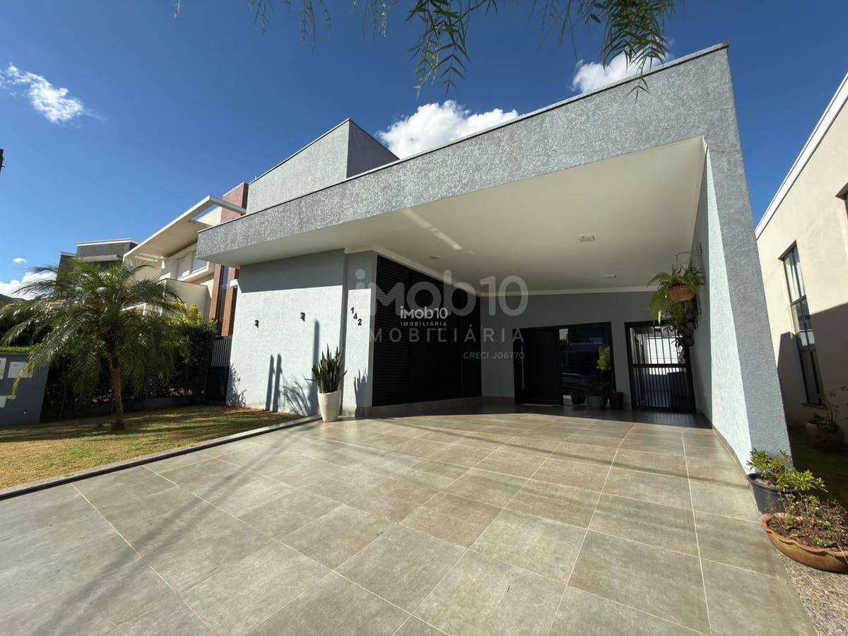 CASA À VENDA NO CONDOMÍNIO FECHADO TERRAS ALPHA 2 - FOZ DO IGUAÇU/PR
