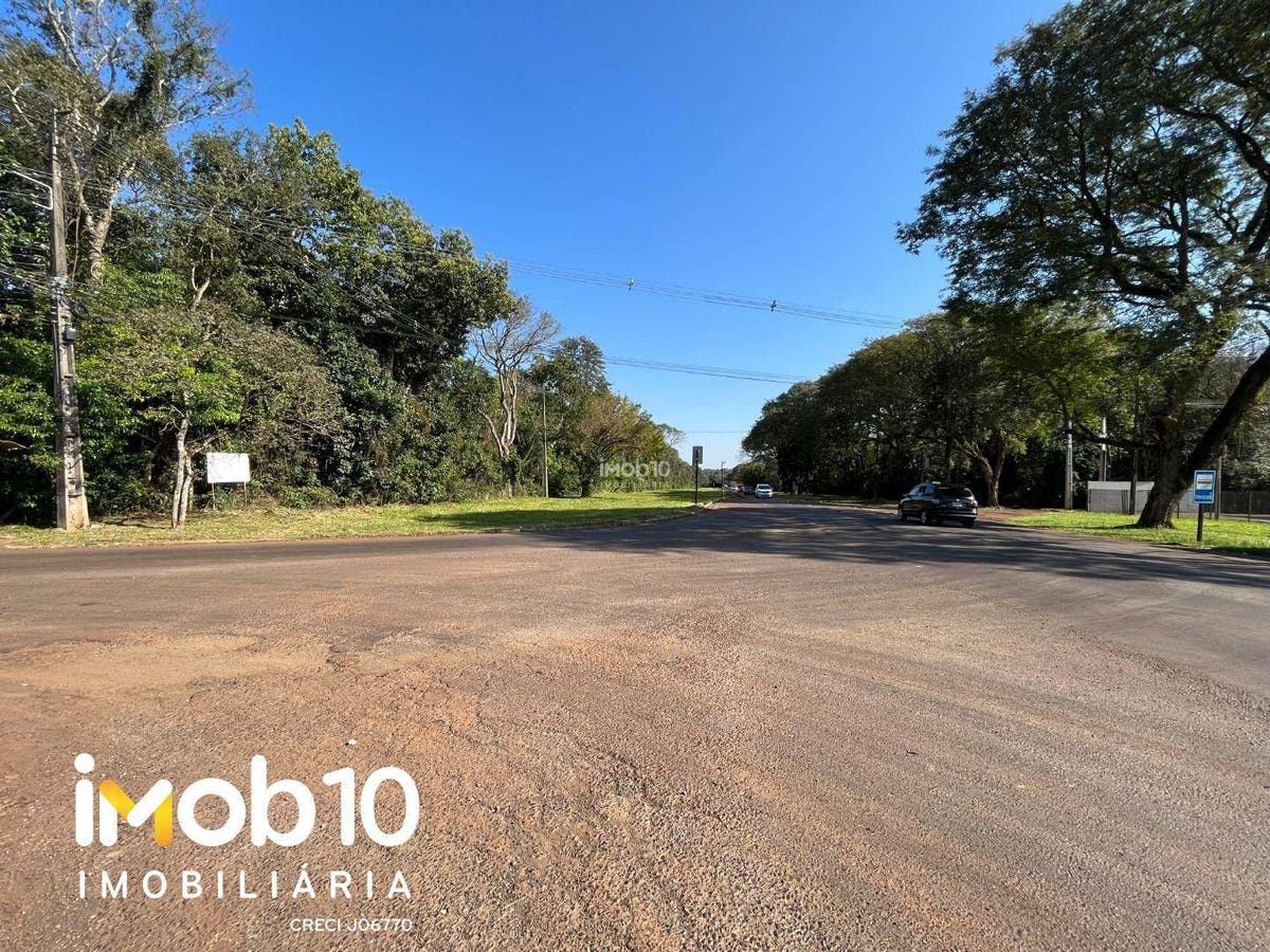 ÁREA A VENDA NO BAIRRO REMANSO GRANDE PRÓXIMO A AVENIDA DAS CATARATAS EM FOZ DO IGUAÇU - PR
