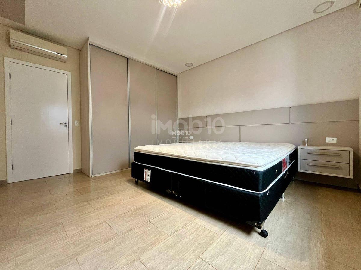 SOBRADO A VENDA OU PARA ALUGAR (R$5.000,00) NO CONDOMÍNIO FECHADO VILLA EUROPA JARDIM IGUAÇU FOZ DO IGUAÇU