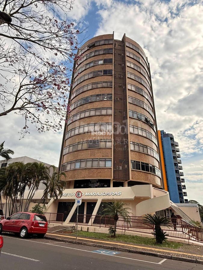 SALA COMERCIAL PARA ALUGAR (R$2.000,00) OU VENDA EDIFÍCIO MARAJOARAS NO CENTRO DE FOZ DO IGUAÇU - PR