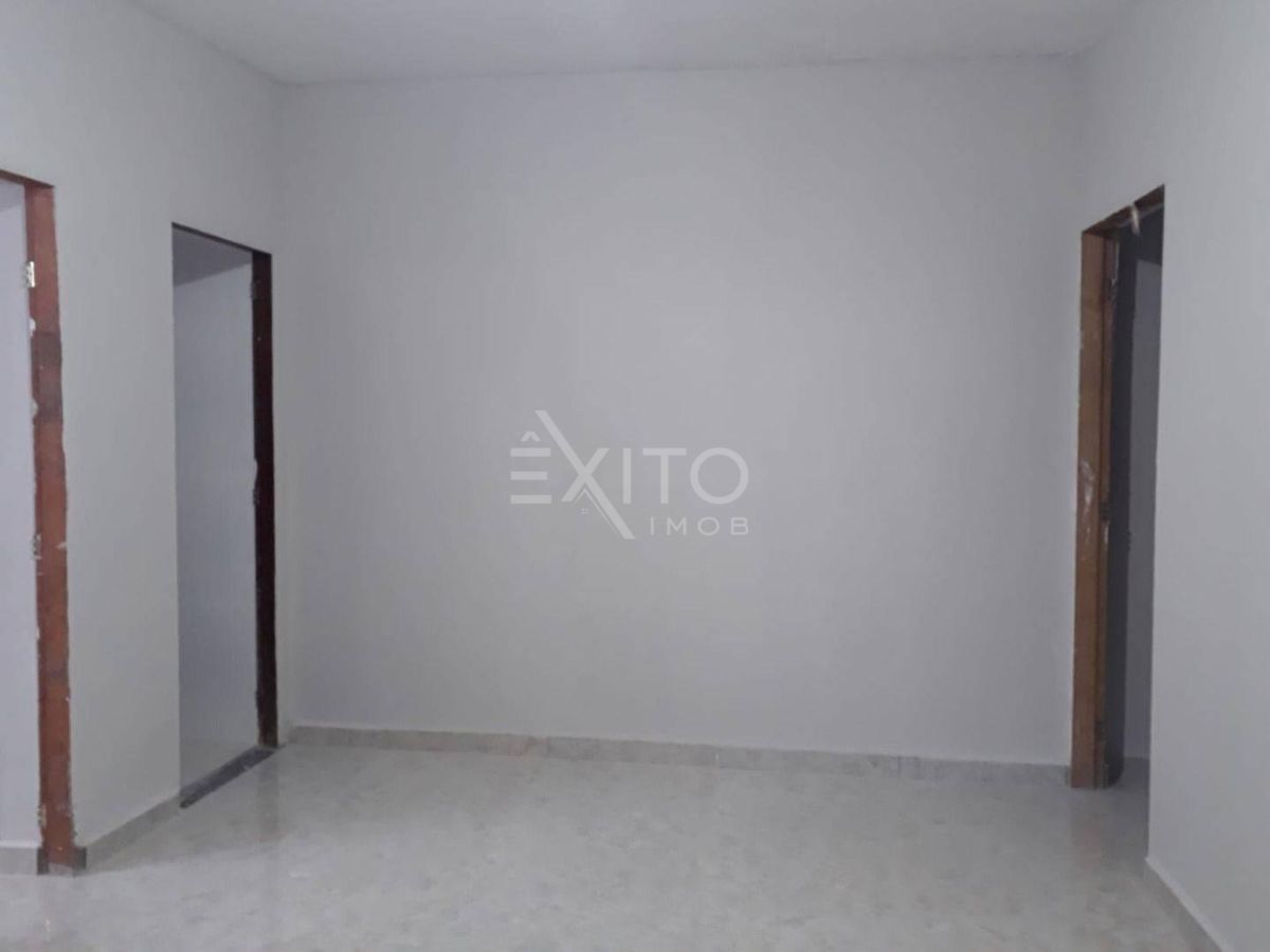 Casa, 2 quartos, 112 m² - Foto 2