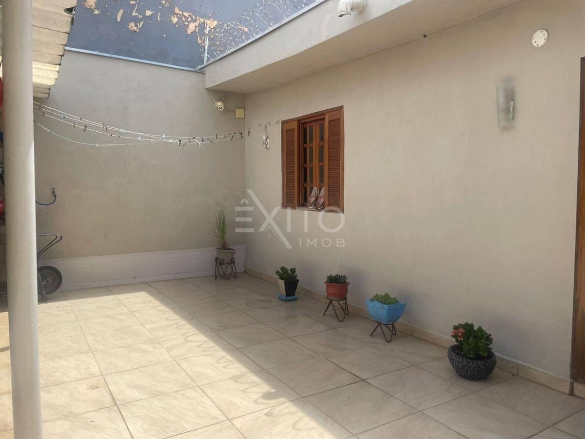 Casa, 3 quartos, 222 m² - Foto 21