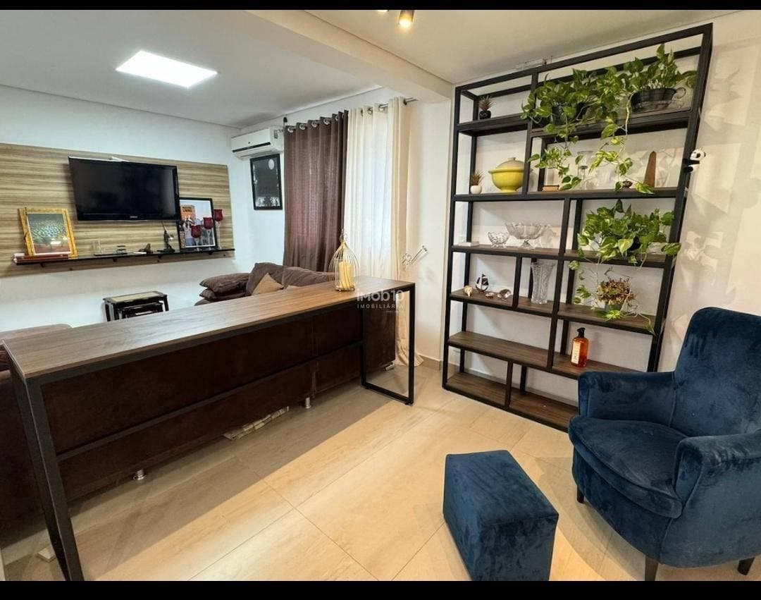 CASA COM 3 QUARTOS A VENDA NA VILA A EM FOZ DO IGUAÇU - PR
