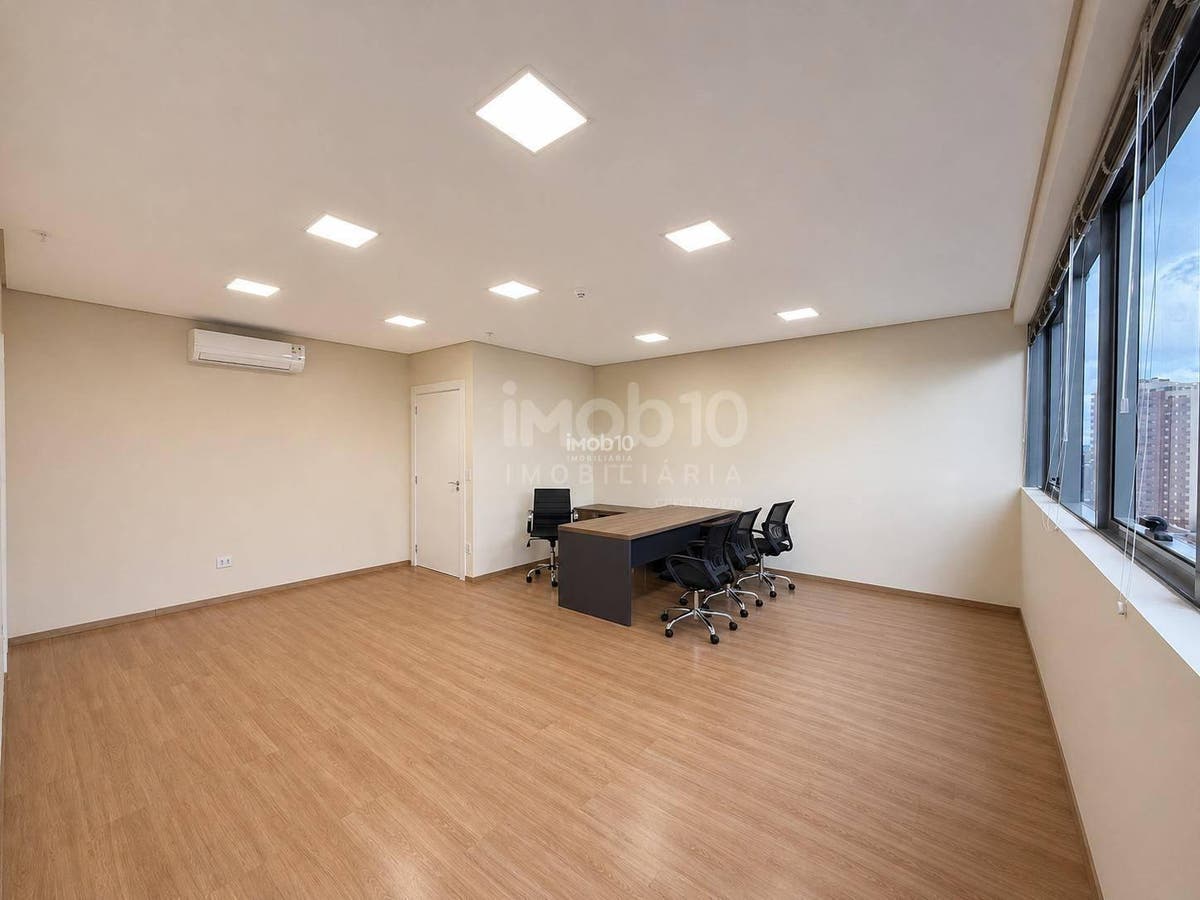 SALA COMERCIAL PARA ALUGAR (R$3.700,00) NO EDIFÍCIO TORRE MARECHAL NO CENTRO DE FOZ DO IGUAÇU - PR