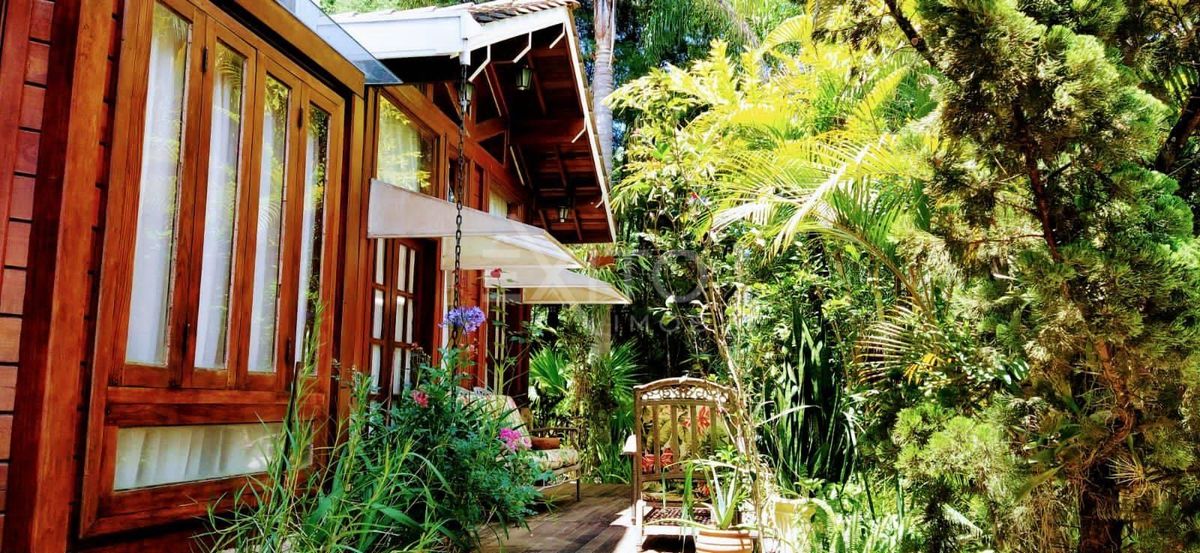 Casa, 3 quartos, 340 m² - Foto 1