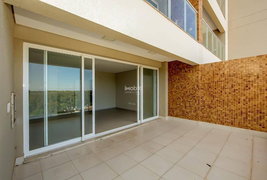 APARTAMENTO COM 2 QUARTOS A VENDA NO EDIFÍCIO OMOIRU NO CENTRO DE FOZ DO IGUAÇU - PR
