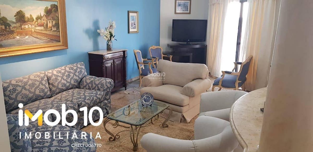 APARTAMENTO COM 4 QUARTOS A VENDA NO EDIFÍCIO ATHENAS NO CENTRO DE FOZ DO IGUAÇU - PR