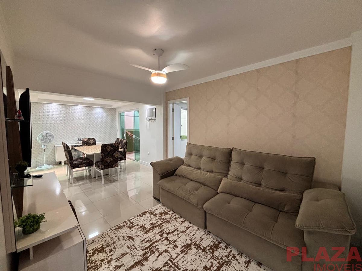 Apartamento 100m da Praia e da Roda Gigante — Pioneiros, Balneário Camboriú - Apartamento em Pioneiros, Balneário Camboriú - à venda - Plaza Imóveis