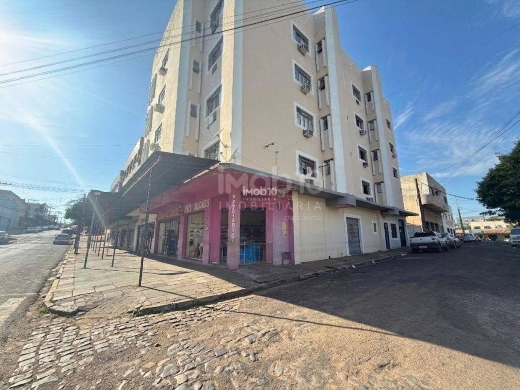 PREDIO A VENDA RESIDENCIAL E COMERCIAL VILA PORTES.