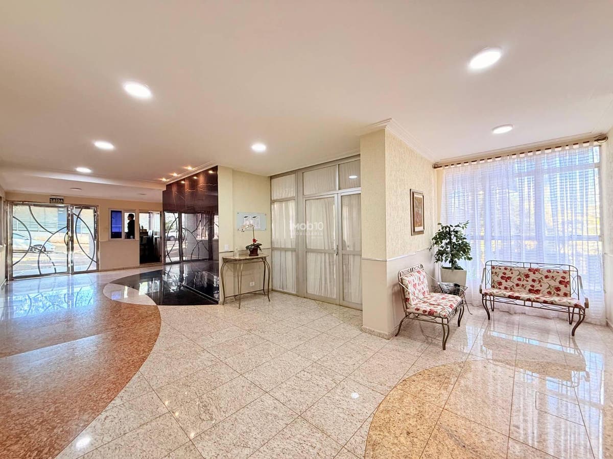 APARTAMENTO A VENDA NO EDIFÍCIO SHANGRI-LÁ EM FOZ DO IGUAÇU/PR