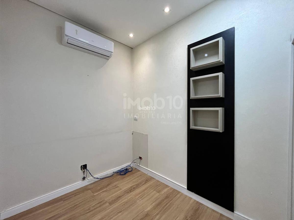 PRÉDIO A VENDA COMERCIAL E RESIDENCIAL  AVENIDA JUSCELINO KUBISTCHEK FOZ DO IGUAÇU - PR