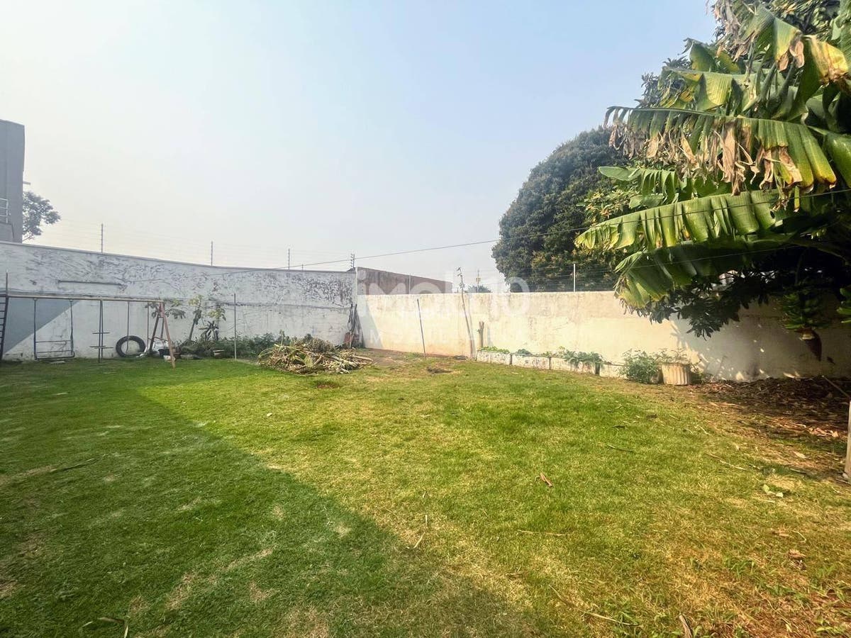 CASA PARA ALUGAR (R$6.000,00) OU VENDA COM 3 QUARTOS NO BAIRRO VILA A EM FOZ DO IGUAÇU - PR