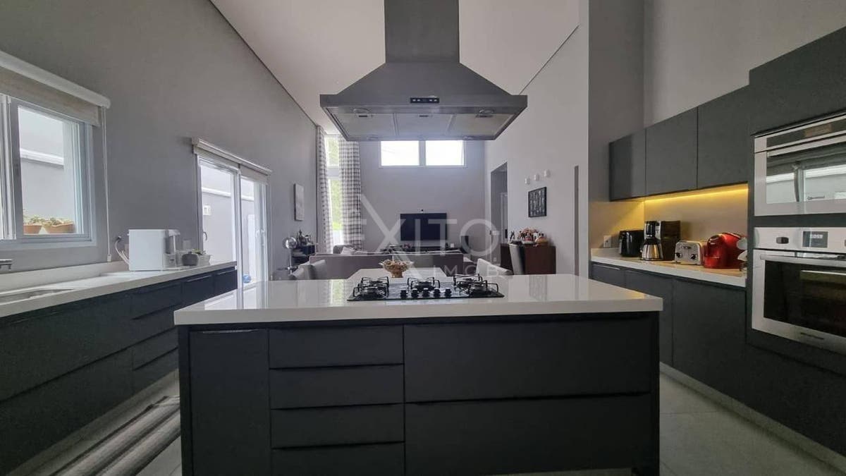 Casa, 3 quartos, 280 m² - Foto 6