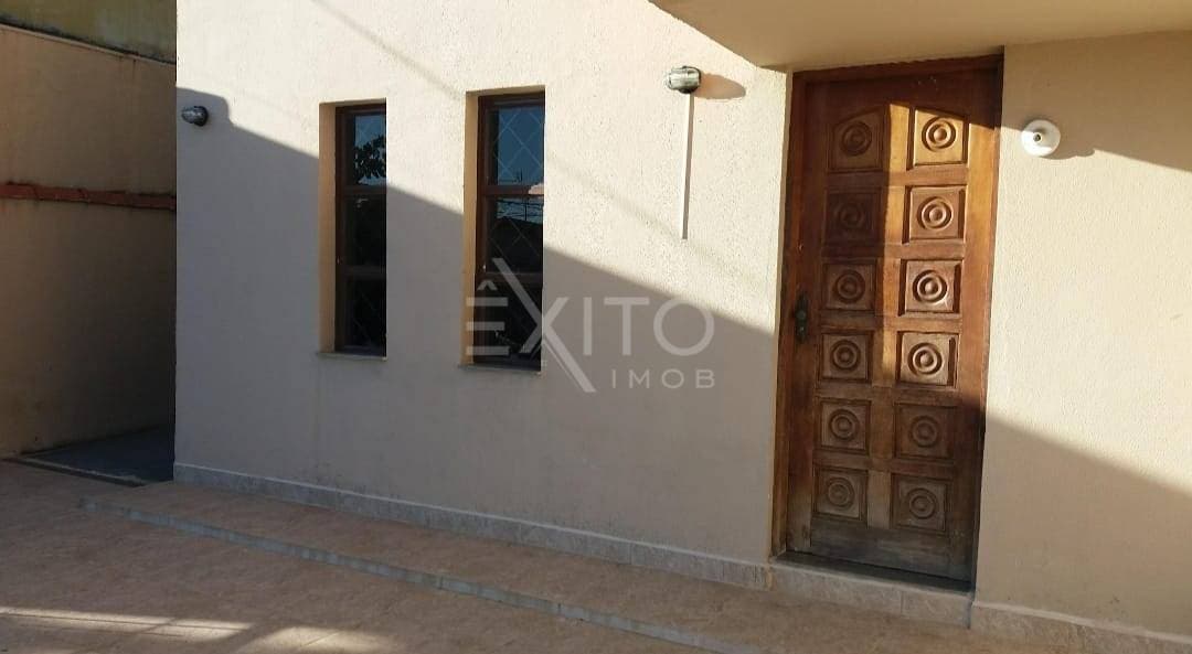 Casa, 2 quartos, 94 m² - Foto 1