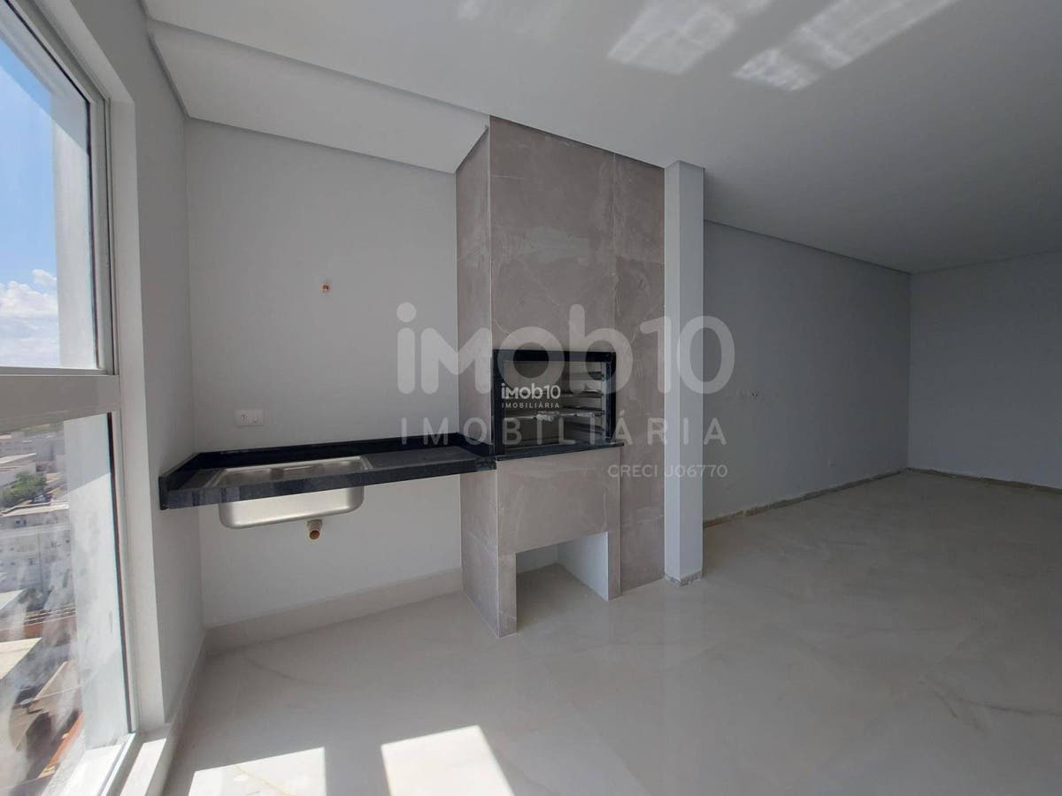 APARTAMENTO COM 3 QUARTOS A VENDA NO CENTRO DE FOZ DO IGUAÇU - PR