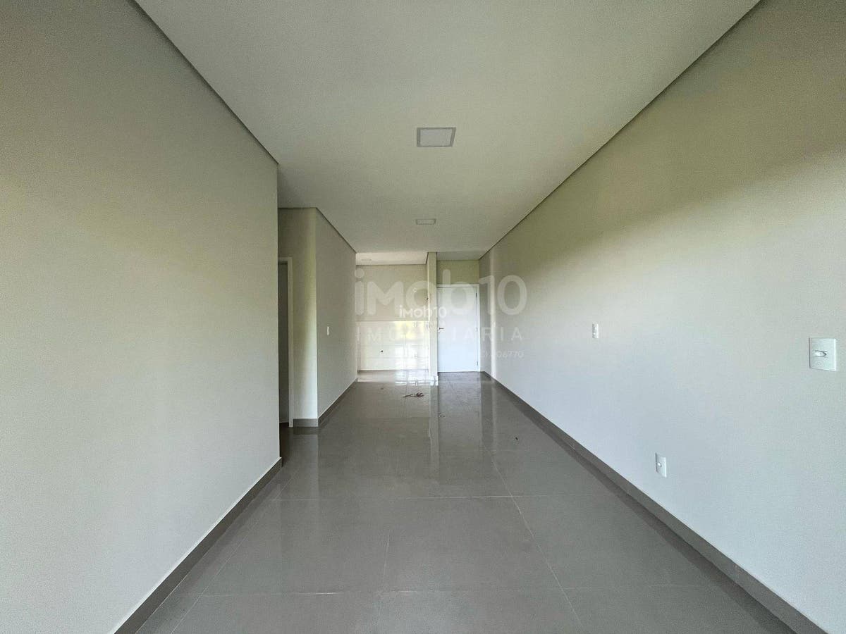 EDIFÍCIO FORTALEZA - APARTAMENTO COM 2 QUARTOS A VENDA NO JARDIM LARANJEIRAS EM FOZ DO IGUAÇU/PR