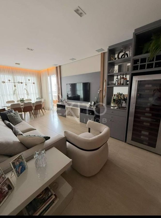 Apartamento, 3 quartos, 130 m² - Foto 2