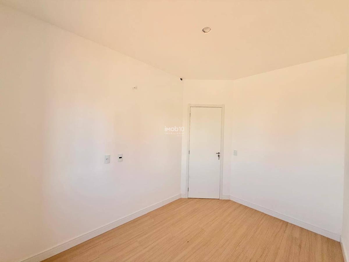 APARTAMENTO PARA ALUGAR COM 2 QUARTOS  NO JARDIM CENTRAL FOZ DO IGUAÇU - PRR