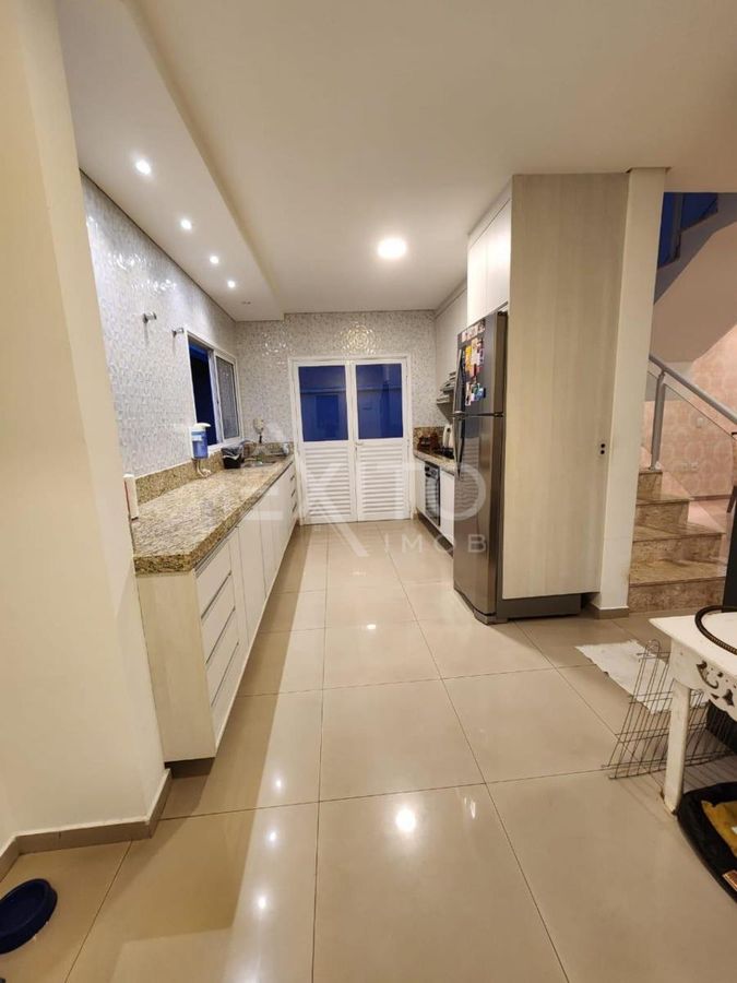 Casa, 3 quartos, 303 m² - Foto 7
